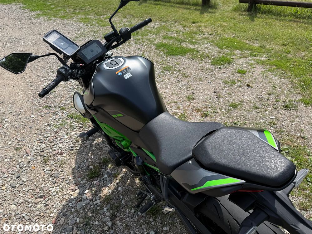 Kawasaki Z 900 - 6