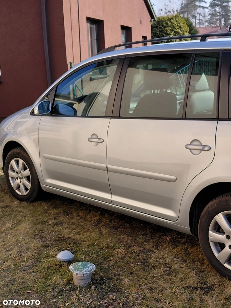 Volkswagen Touran 1.9 TDI Trendline - 2