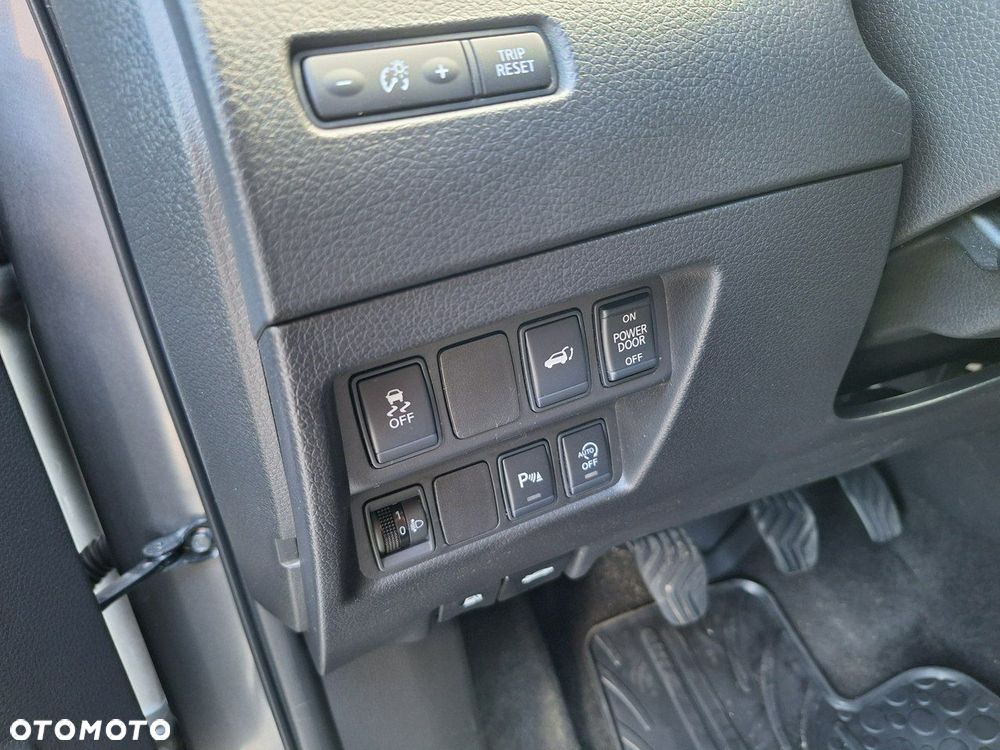Nissan X-Trail - 14