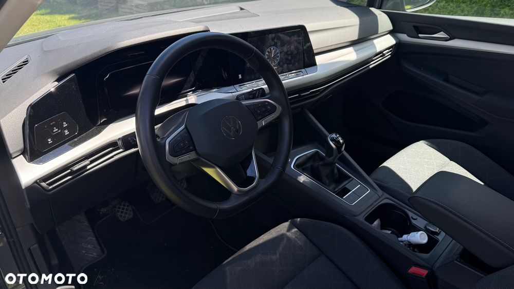 Volkswagen Golf - 5