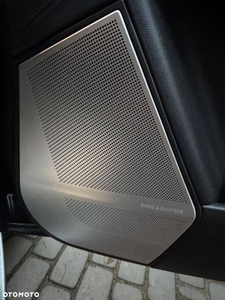 Mercedes-Benz GLS - 22