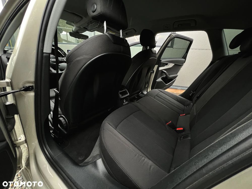 Audi A4 Avant 2.0 TFSI ultra S tronic sport - 20