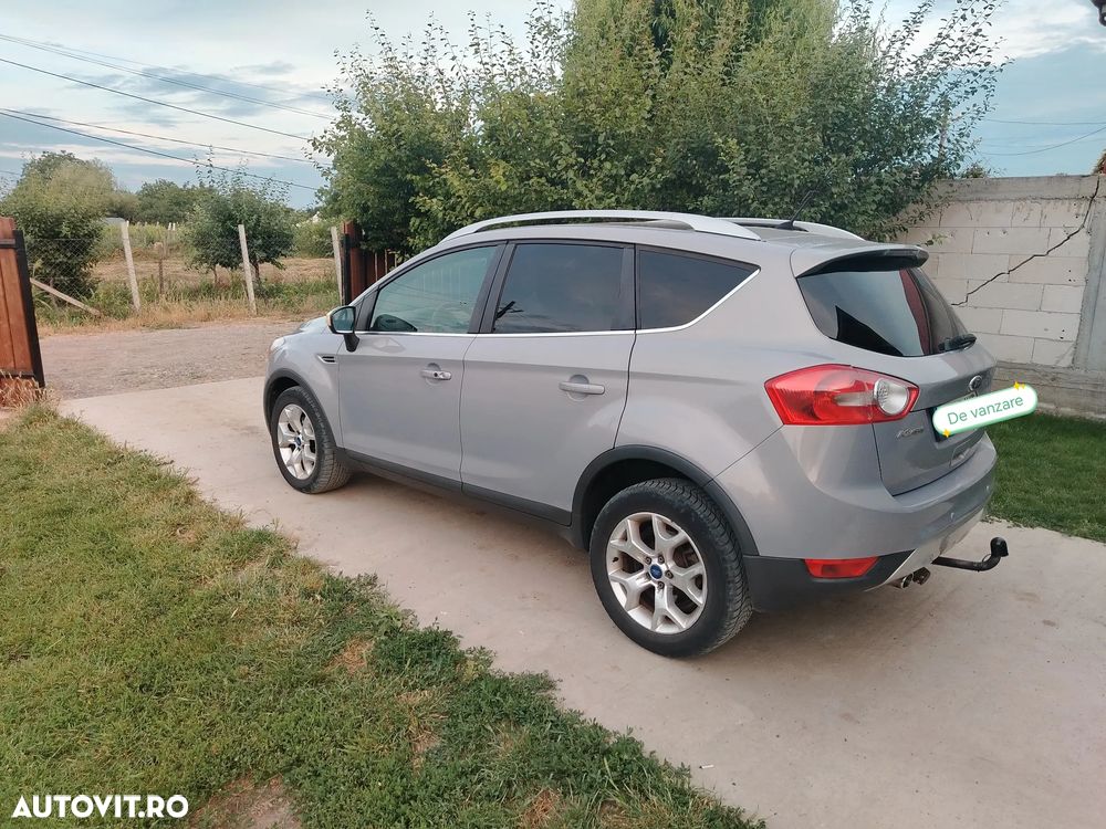Ford Kuga 2.0 TDCi 4x4 Titanium - 4