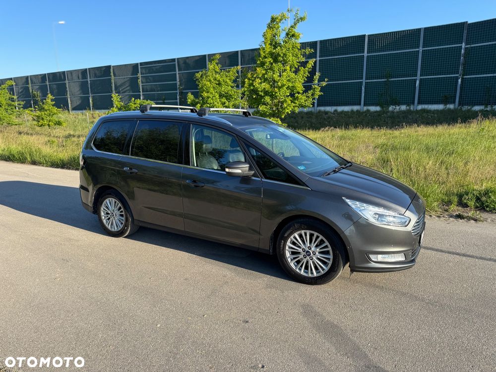 Ford Galaxy 2.0 EcoBlue Twin-Turbo Titanium - 21