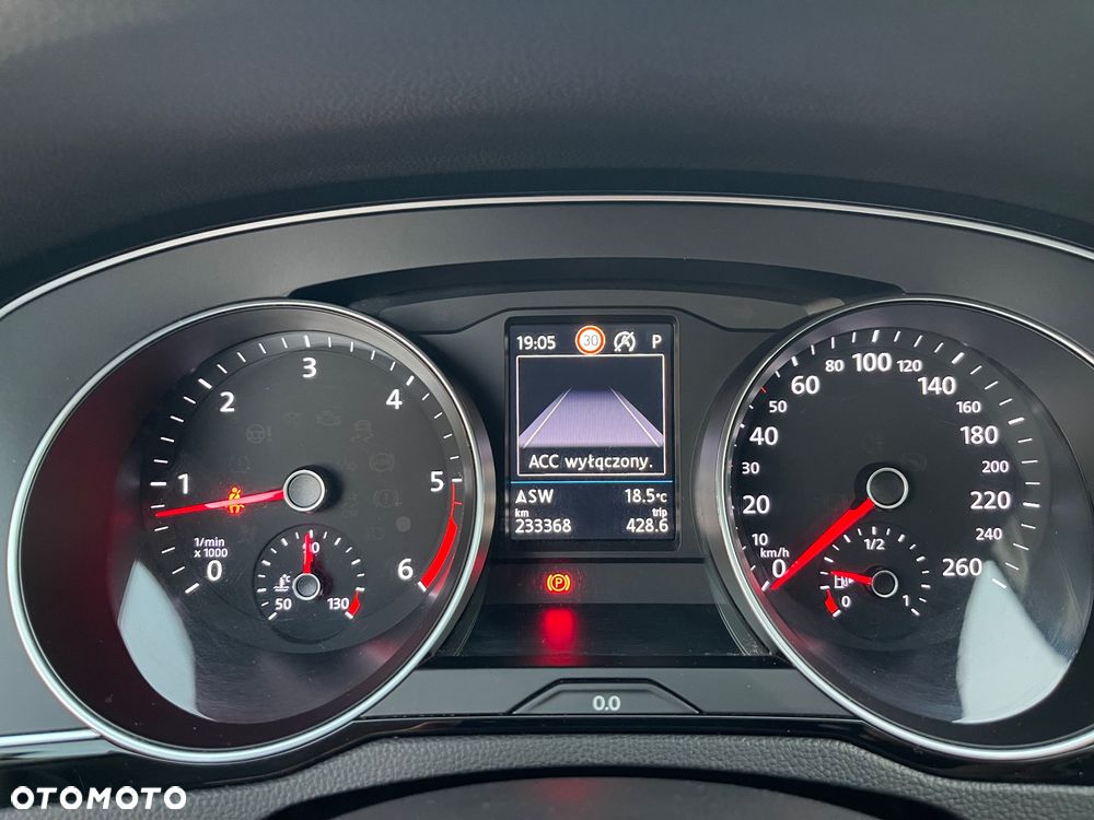 Volkswagen Passat 2.0 TDI 4Mot Elegance DSG - 31