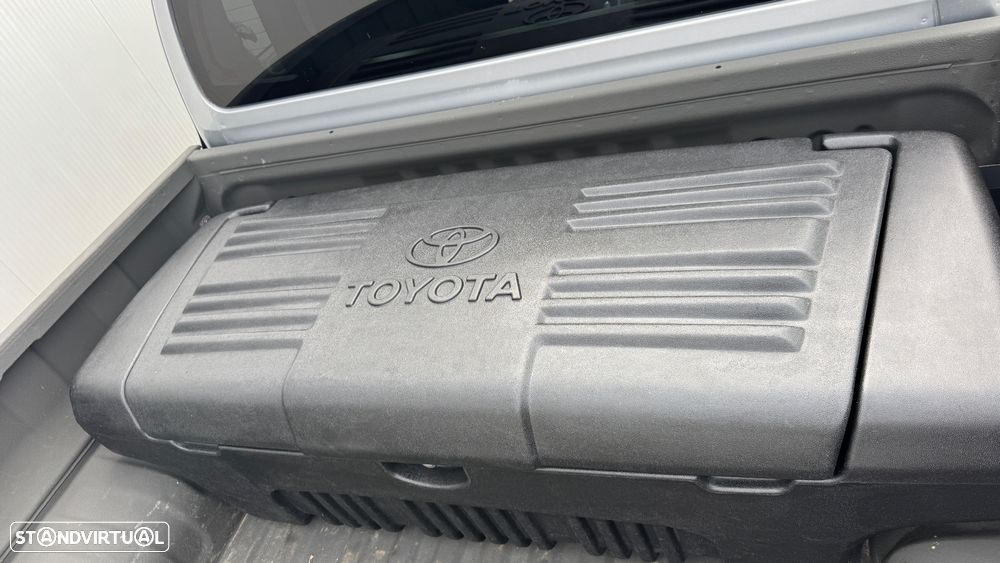 Toyota Hilux 2.4 D-4D 4WD Trial - 26