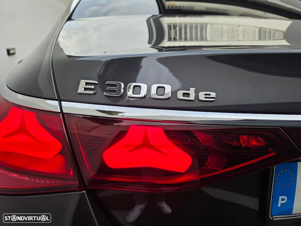 Mercedes-Benz E 300 de AMG Line 4Matic - 18
