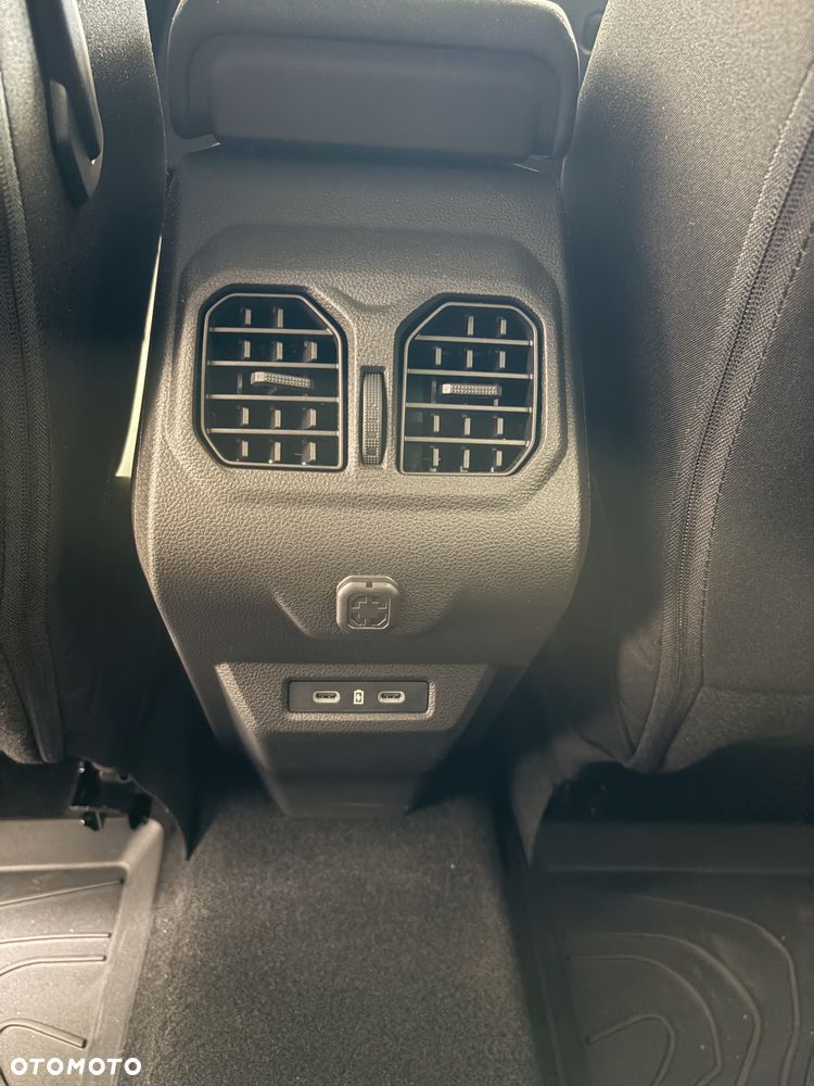 Dacia Bigster - 22