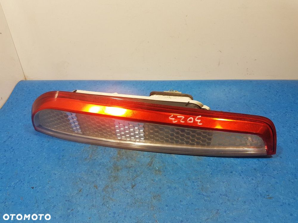 FORD FOCUS MK2 LAMPA TYŁ LEWA ZEWNĘTRZNA 8M5113405C - 1