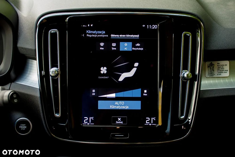 Volvo XC 40 T3 Momentum Pro - 19
