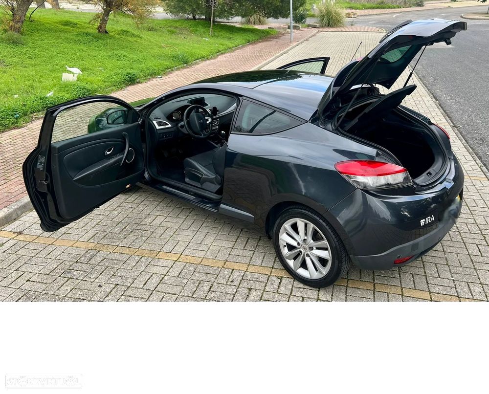 Renault Mégane Coupe 1.5 dCi Dynamique - 10