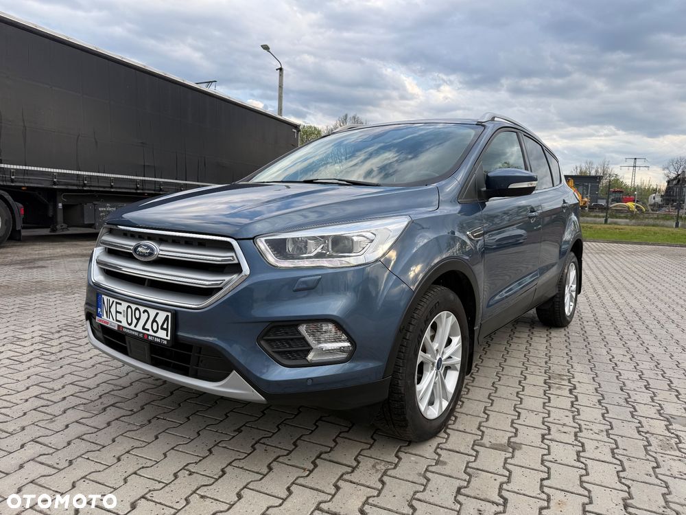 Ford Kuga 1.5 EcoBoost 2x4 Titanium - 2