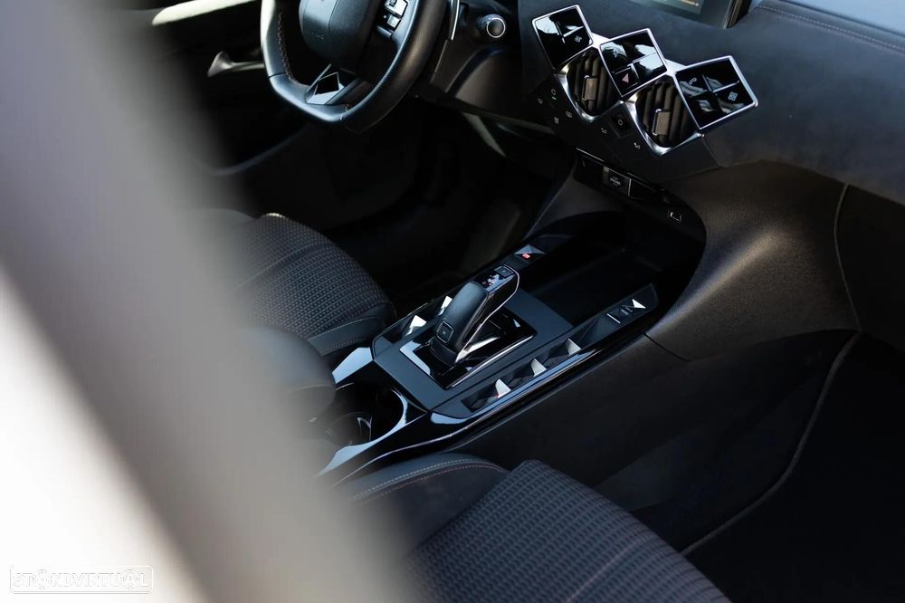 DS DS3 Crossback 1.2 PureTech Performance Line EAT8 - 23