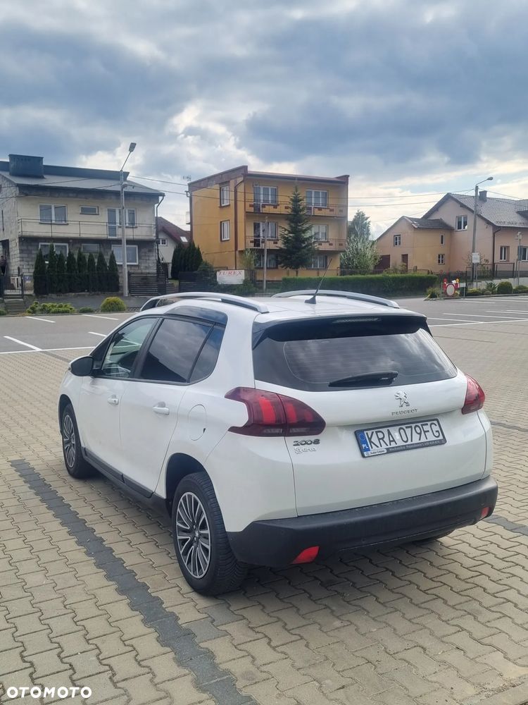 Peugeot 2008 BlueHDi 110 Active - 4