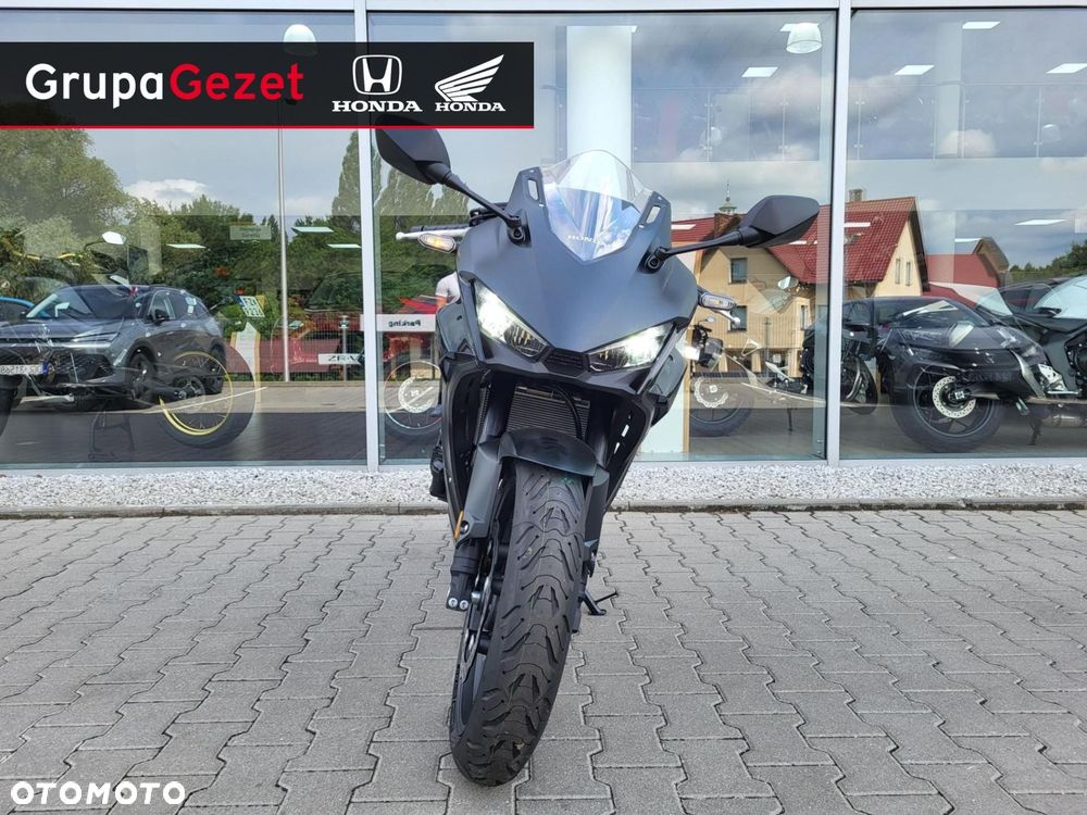 Honda CBR - 4