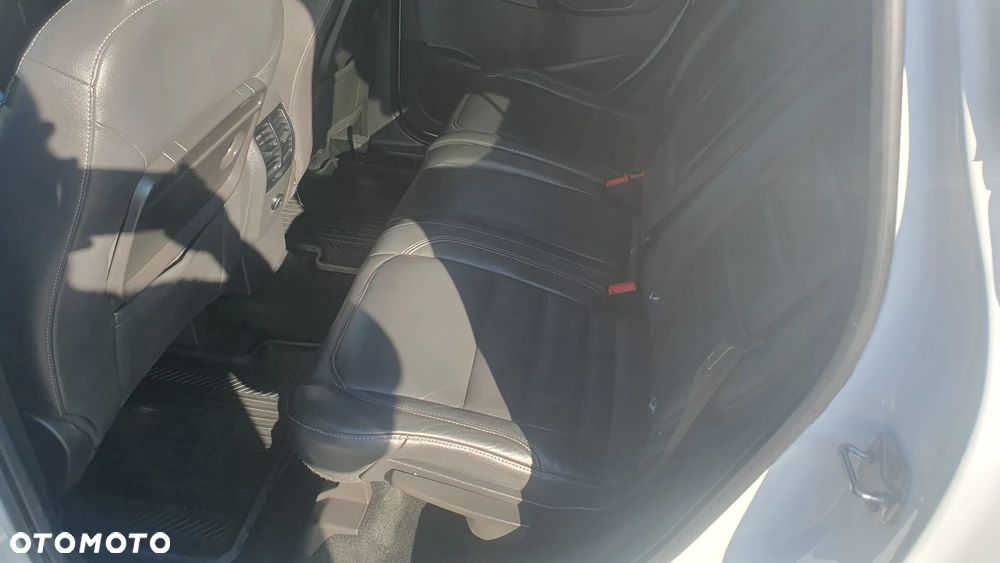 Ford Kuga 2.0 TDCi 4x4 Individual - 8