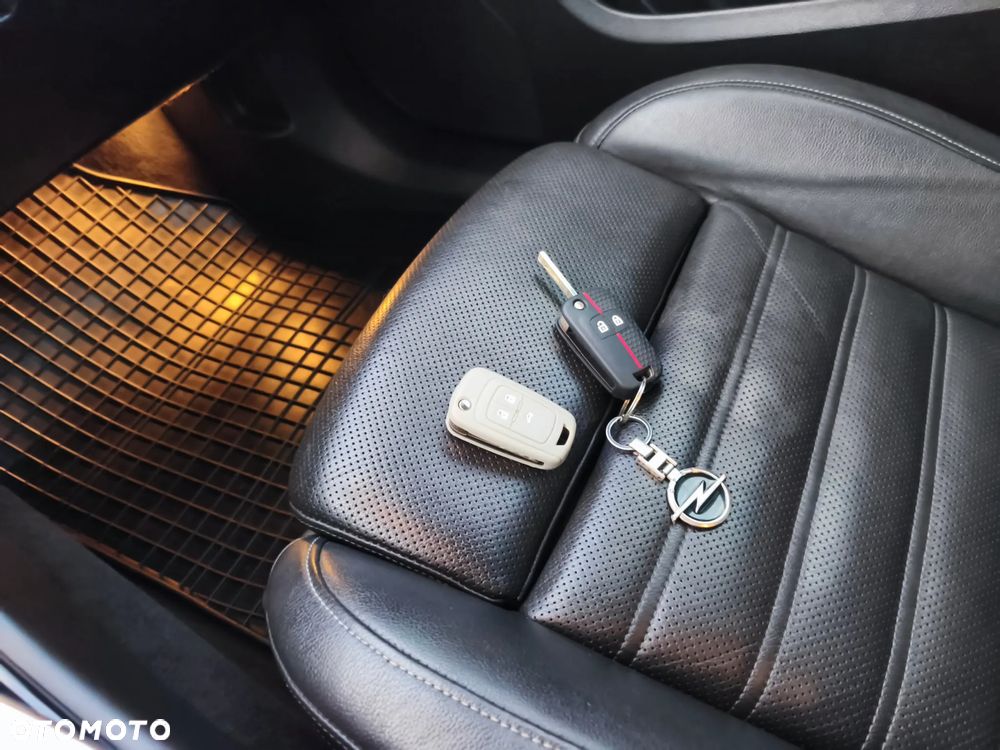 Opel Insignia 2.0 CDTI EcoFLEX Cosmo - 35