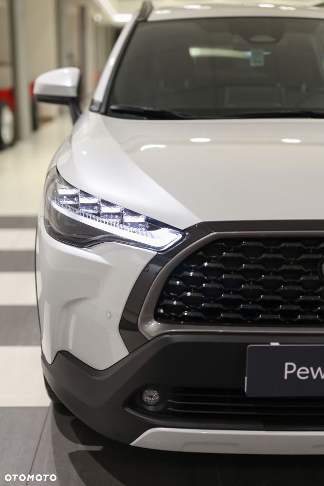 Toyota Corolla Cross - 24