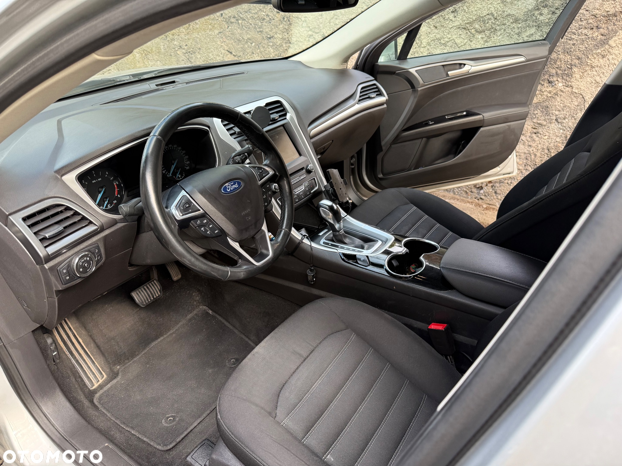 Ford Mondeo Turnier 2.0 TDCi Start-Stopp PowerShift-Aut Business Edition - 12