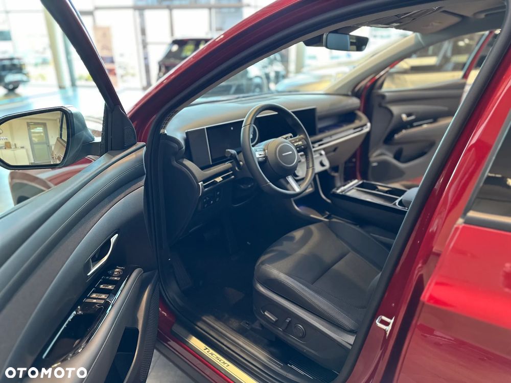 Hyundai Tucson 1.6 T-GDi HEV Executive 4WD - 6