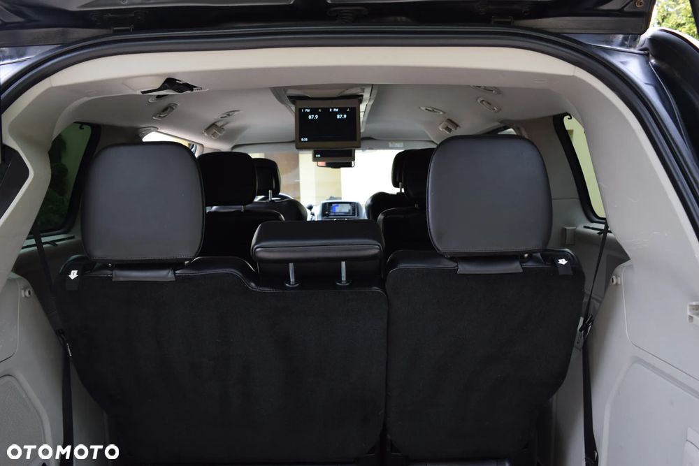 Lancia Voyager 2.8 Multijet 16v Platinum - 26