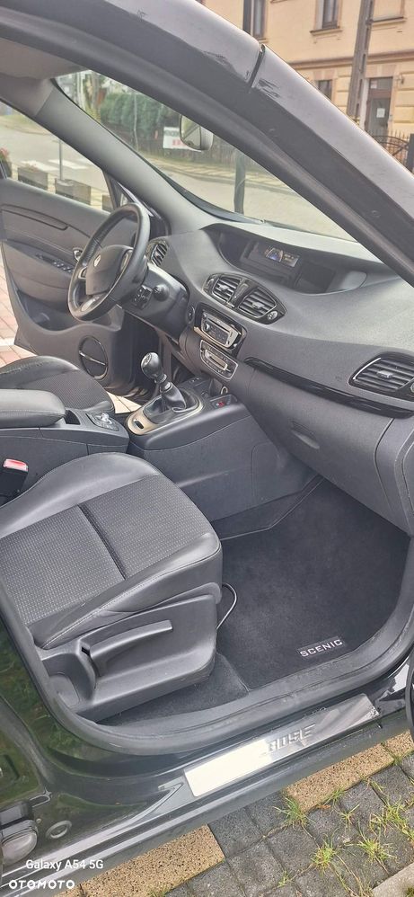 Renault Scenic 1.5 dCi Bose EDition - 8