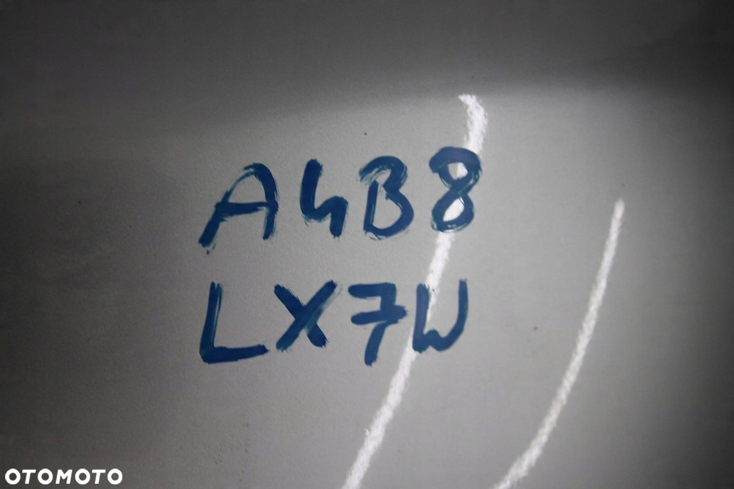ZDERZAK TYŁ TYLNY AUDI A4 B8 KOMBI KOL. LX7W - 9