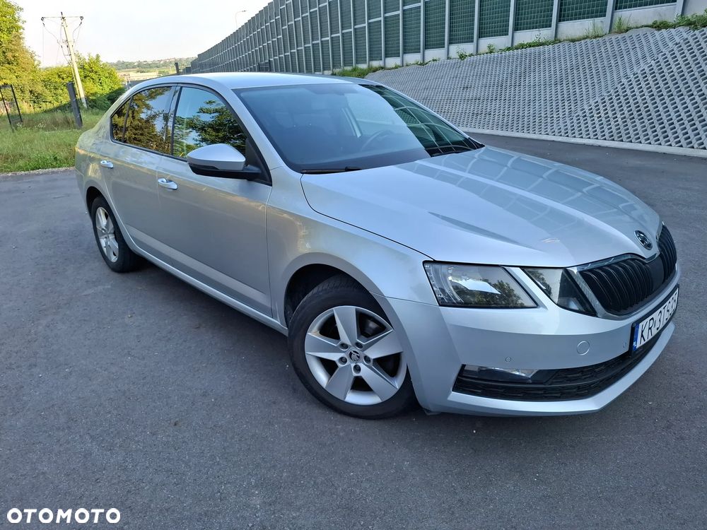 Skoda Octavia 1.4 TSI Ambition - 4