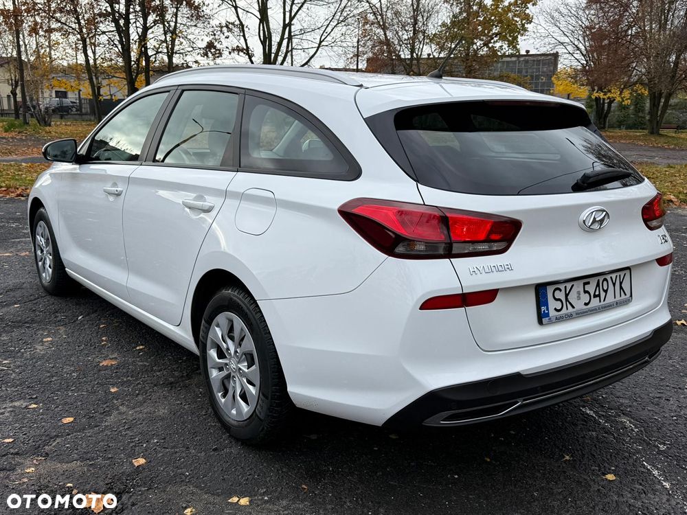 Hyundai i30 1.6 D Classic + - 2