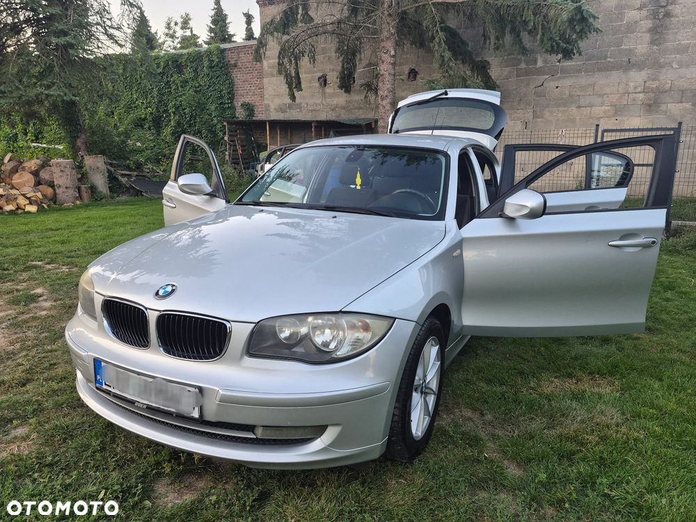 BMW Seria 1 118i - 17