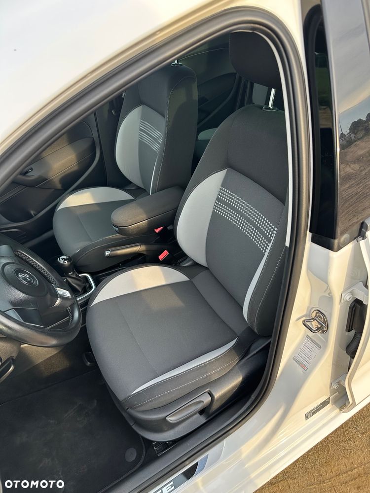 Volkswagen Polo 1.2 TSI Life - 31