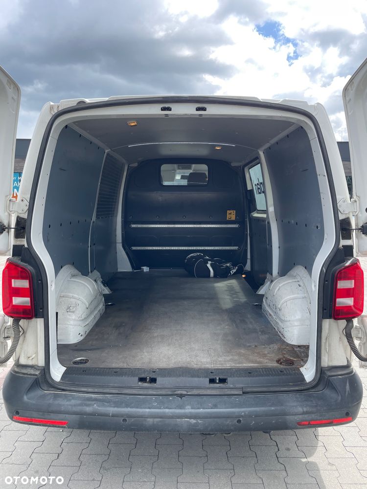 Volkswagen Transporter - 13