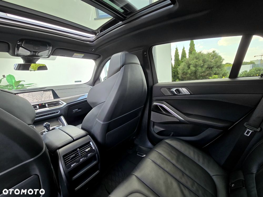 BMW X6 - 25
