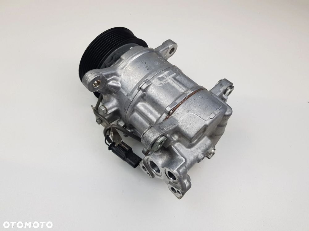 Kompresor Sprężarka klimatyzacji BMW X3 G01 X4 G02 G20 G22 7948805 - 5