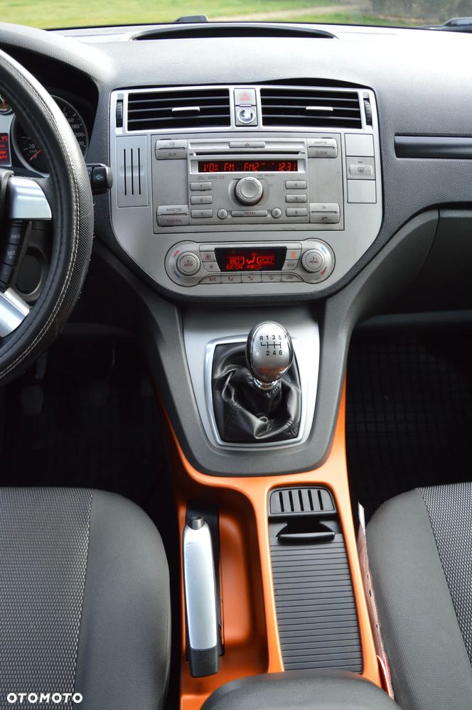 Ford Kuga 2.0 TDCi Trend - 24