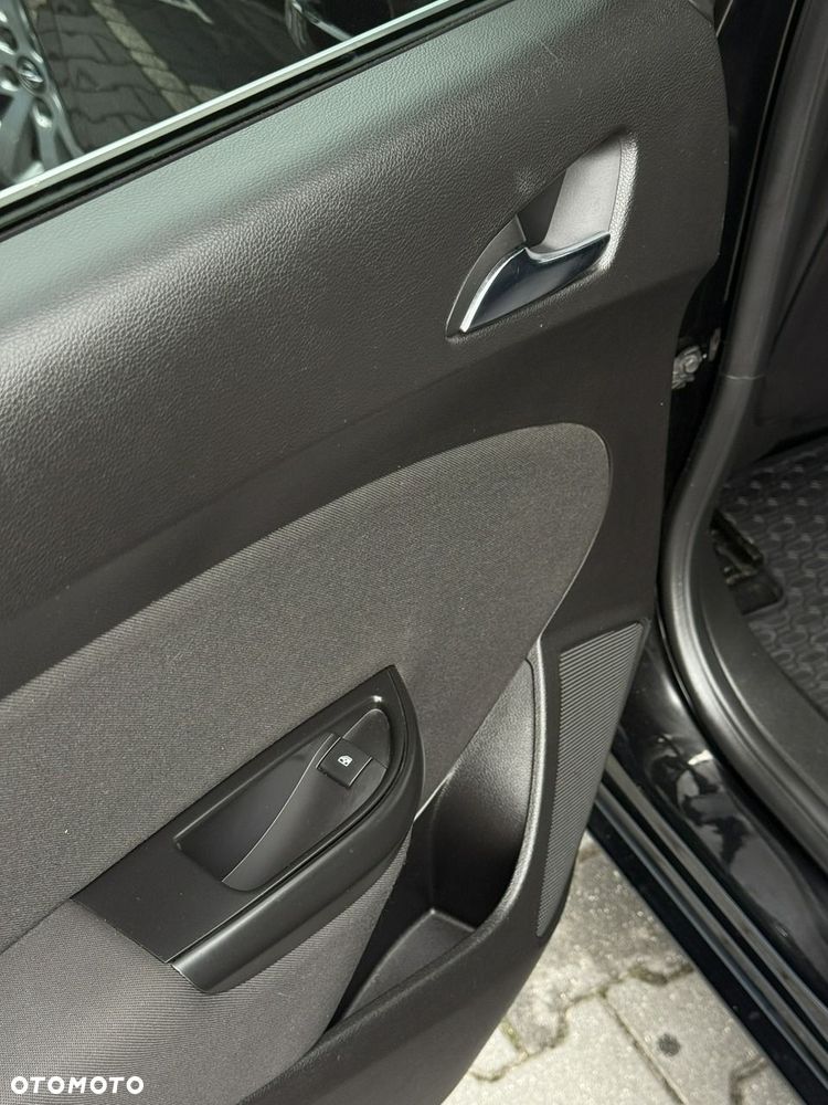 Opel Astra - 20
