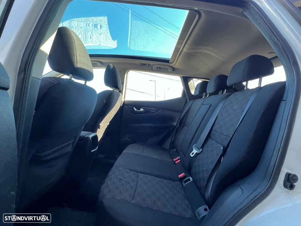 Nissan Qashqai 1.6 dCi N-Connecta - 5