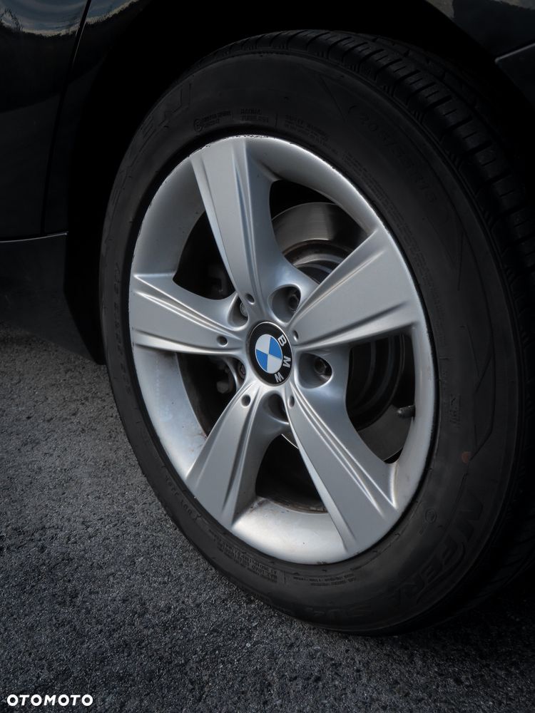 BMW Seria 1 120d Sport Line - 10