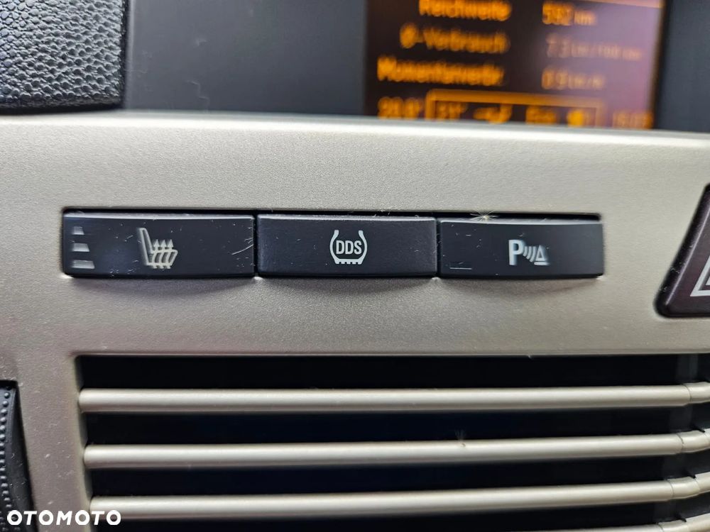 Opel Astra GTC 1.6 Innovation - 19