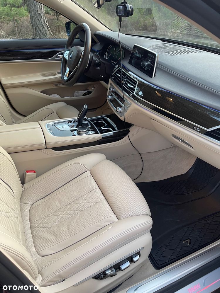 BMW Seria 7 730d xDrive - 6
