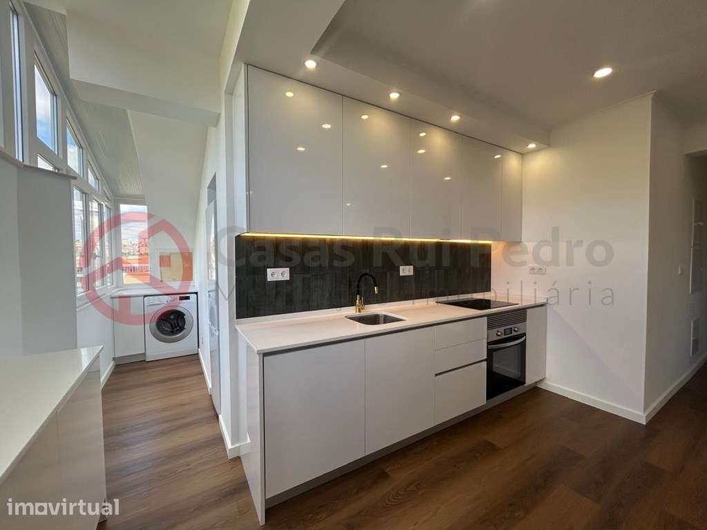 Apartamento T2 remodelado, na Reboleira, Amadora - Grande imagem: 5/34