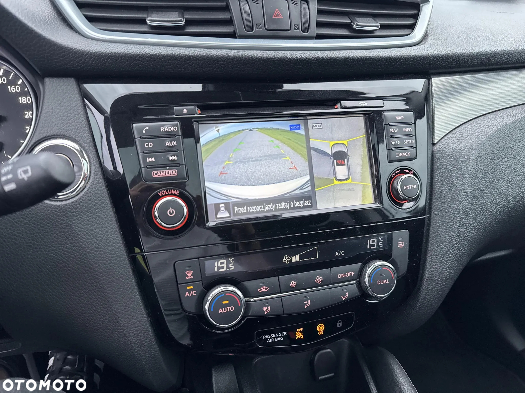 Nissan Qashqai 1.3 DIG-T N-Connecta - 15