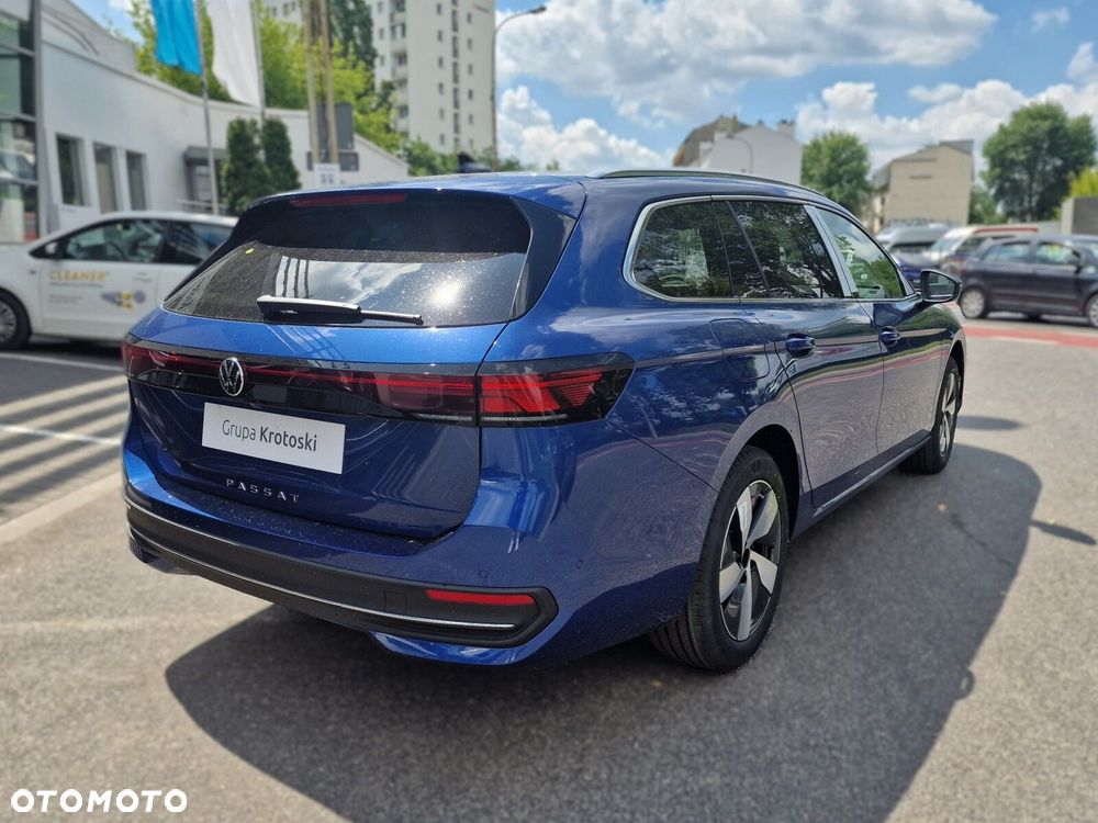 Volkswagen Passat - 3