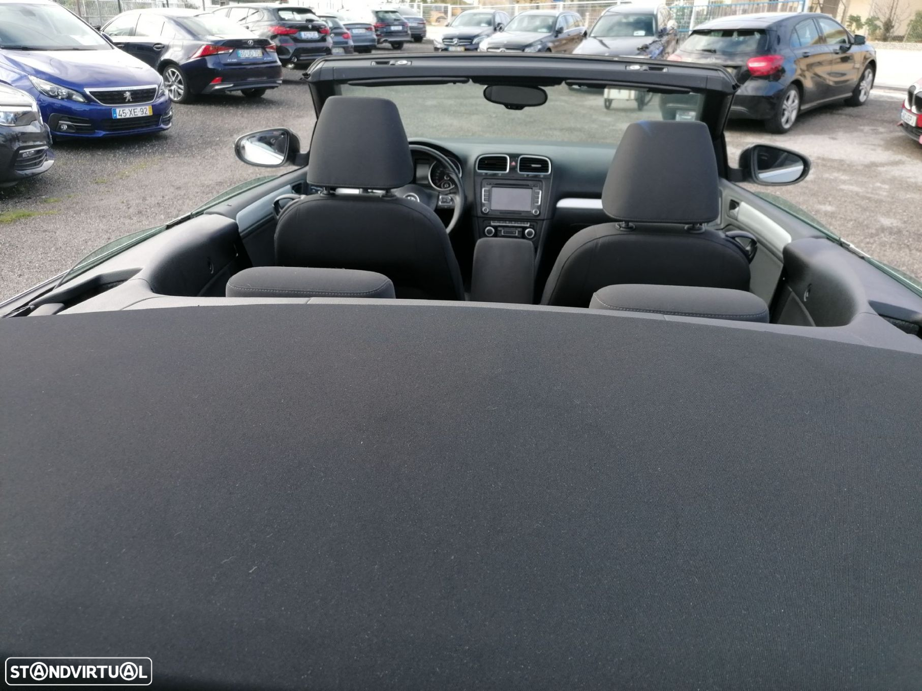 VW Golf Cabriolet 1.6 TDi BlueMotion - 12