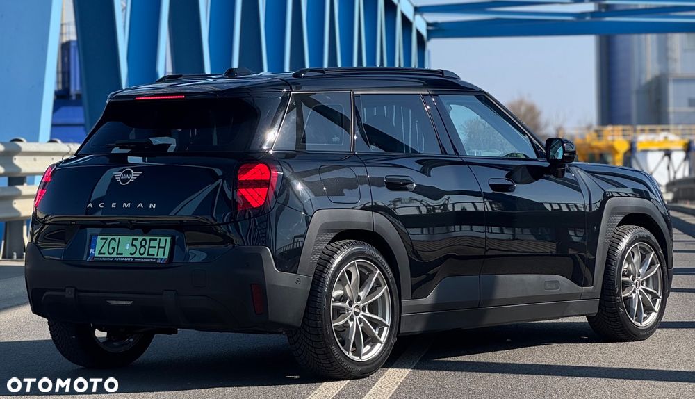 MINI Aceman E Essential Trim - 4