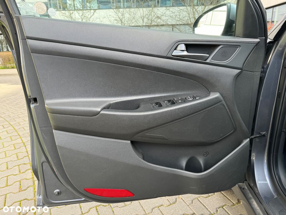 Hyundai Tucson - 16