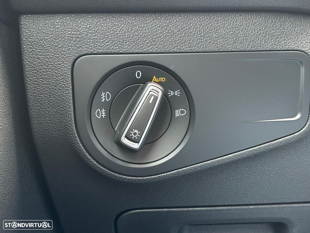 VW Tiguan 2.0 TDI Confortline DSG - 17