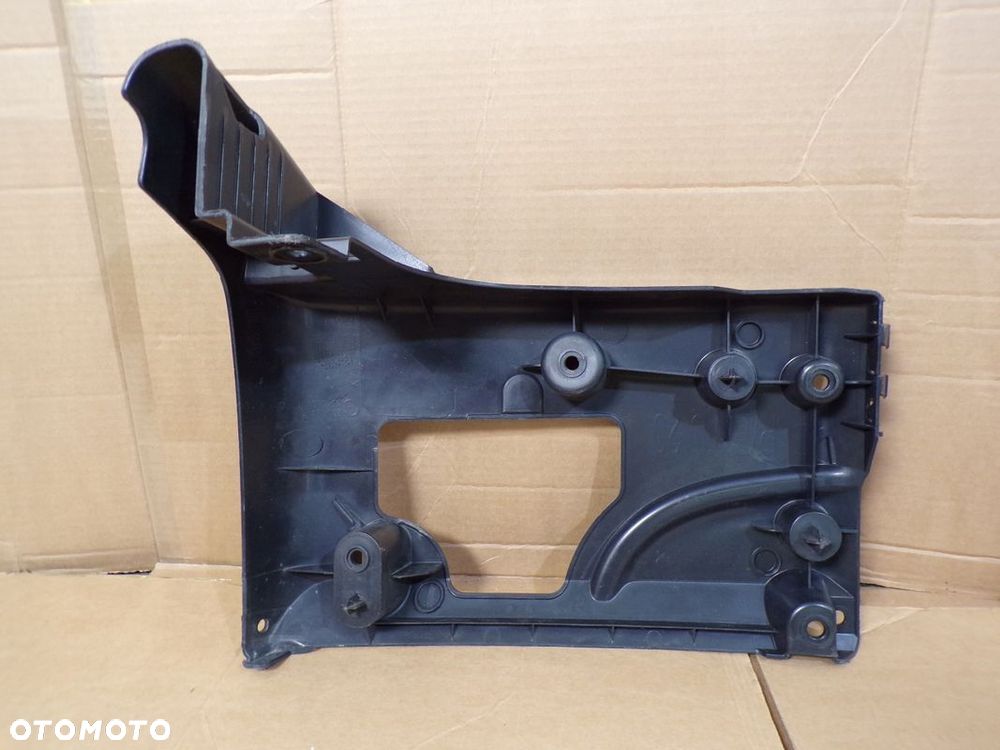 MASTER 10- MOCOWANIE ZDERZAKA TYLNEGO LEWEGO WERSJA POD STOPIEŃ ORYGINAŁ - 2