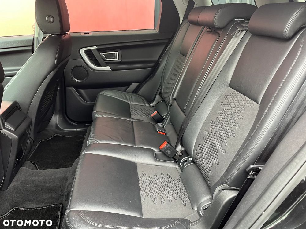 Land Rover Discovery Sport TD4 HSE Luxury - 13