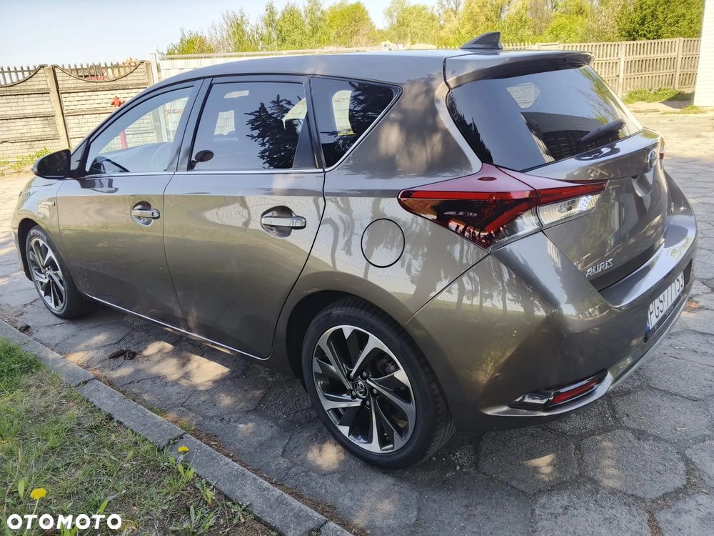 Toyota Auris 1.8 VVT-i Automatik Cool - 5